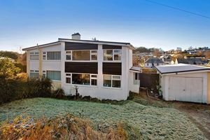 Photo 14- click for photo gallery